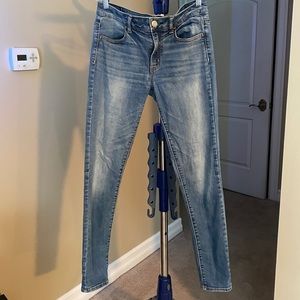 American Eagle High Rise Jegging Size 4